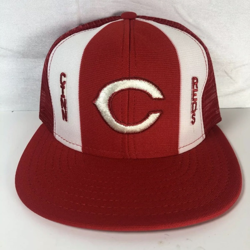Vintage Cincinnati Reds AJD Lucky Stripes MLB Regular Snapback Trucker Hat